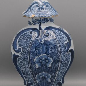 Delftware Vase - "Lampetkan", Delft 18th century
