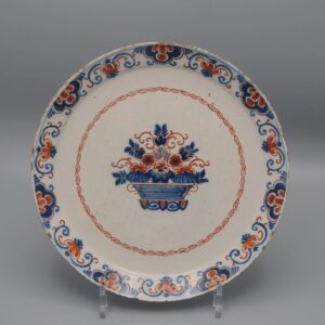 Delft - Polychrome Delftware plate with Flower Basket - Van Lockhorst, 18th century
