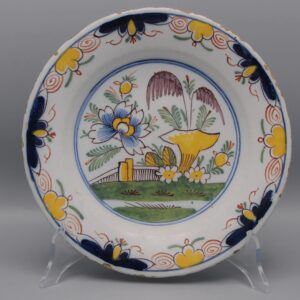 Delft polychrome 'Boerendelft' plate - early 19th century