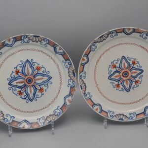 Pair of 18th century polychrome Delft plates - Van Lockhorst