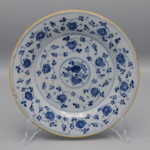 Delft plate "mille fleurs / scattered flowers - Mid 18th century
