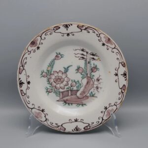 Delft polychrome chinoiserie plate - 18th century