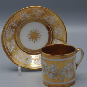 Porcelaine de Paris – Cup and saucer ‘Litron’, late 18th century